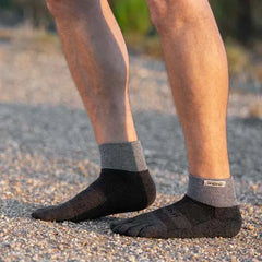 Injinji Trail Midweight Mini Crew Mens Granite
