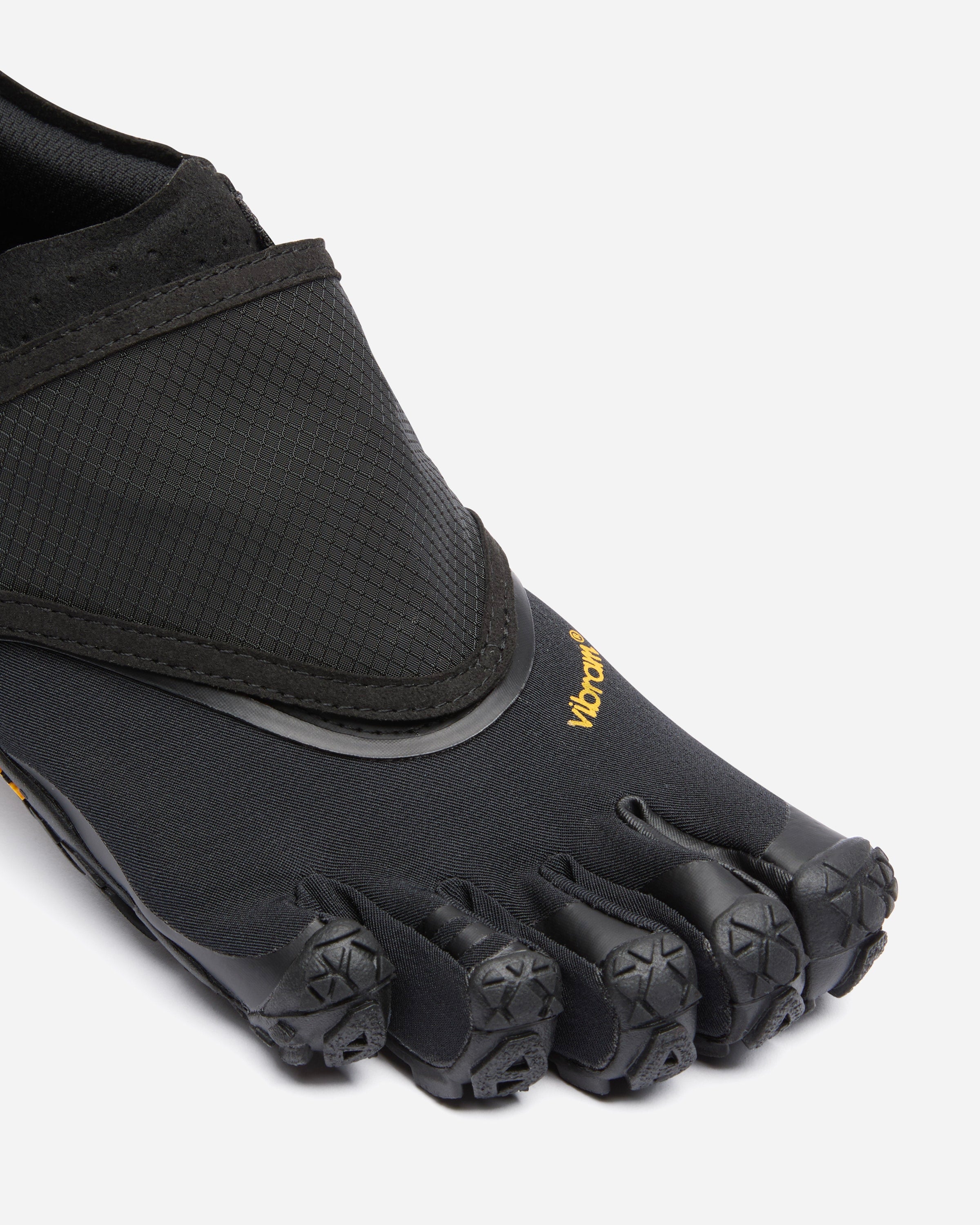 Trailope Womens Black