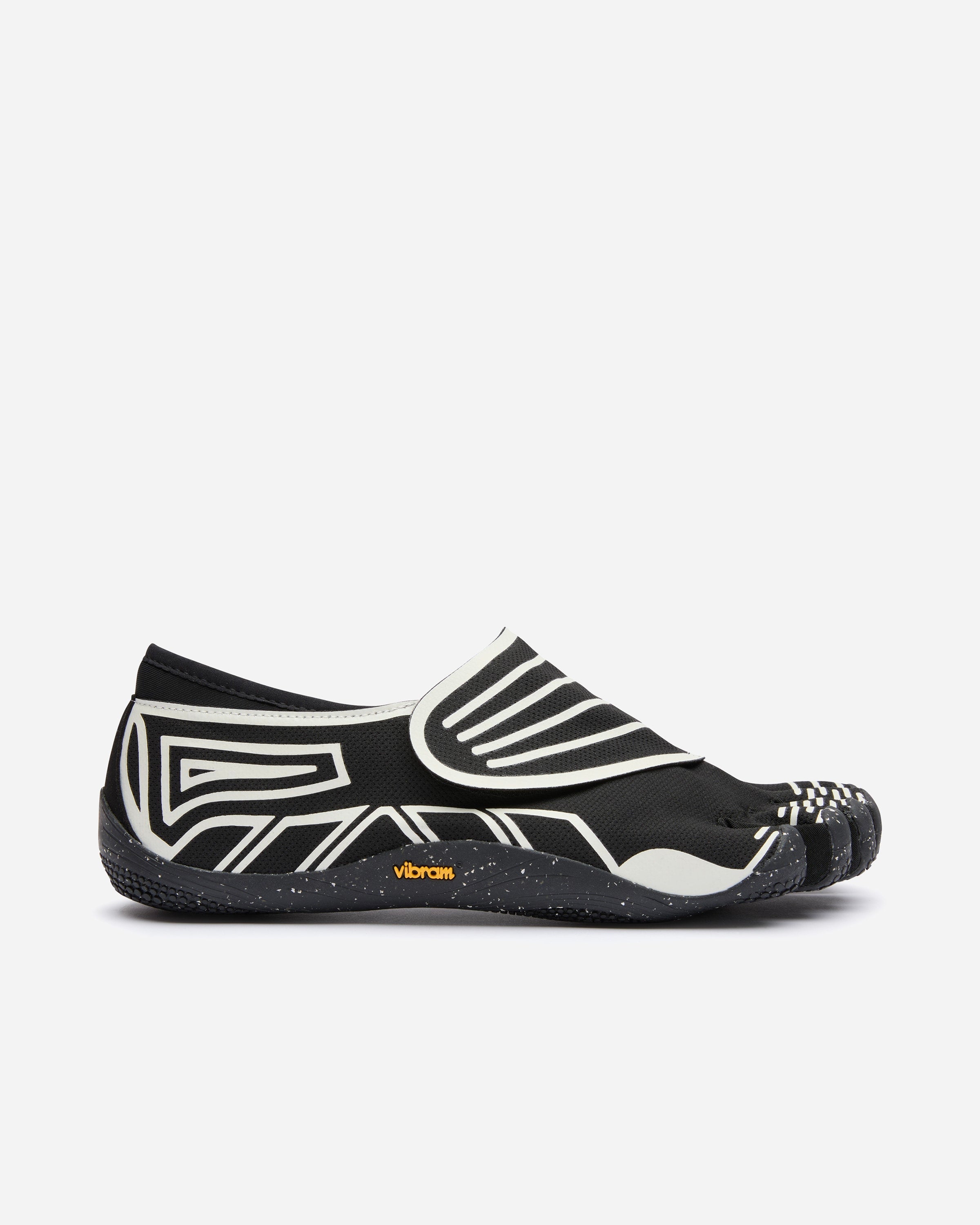 Groundsplay Womens Black Ivory Black
