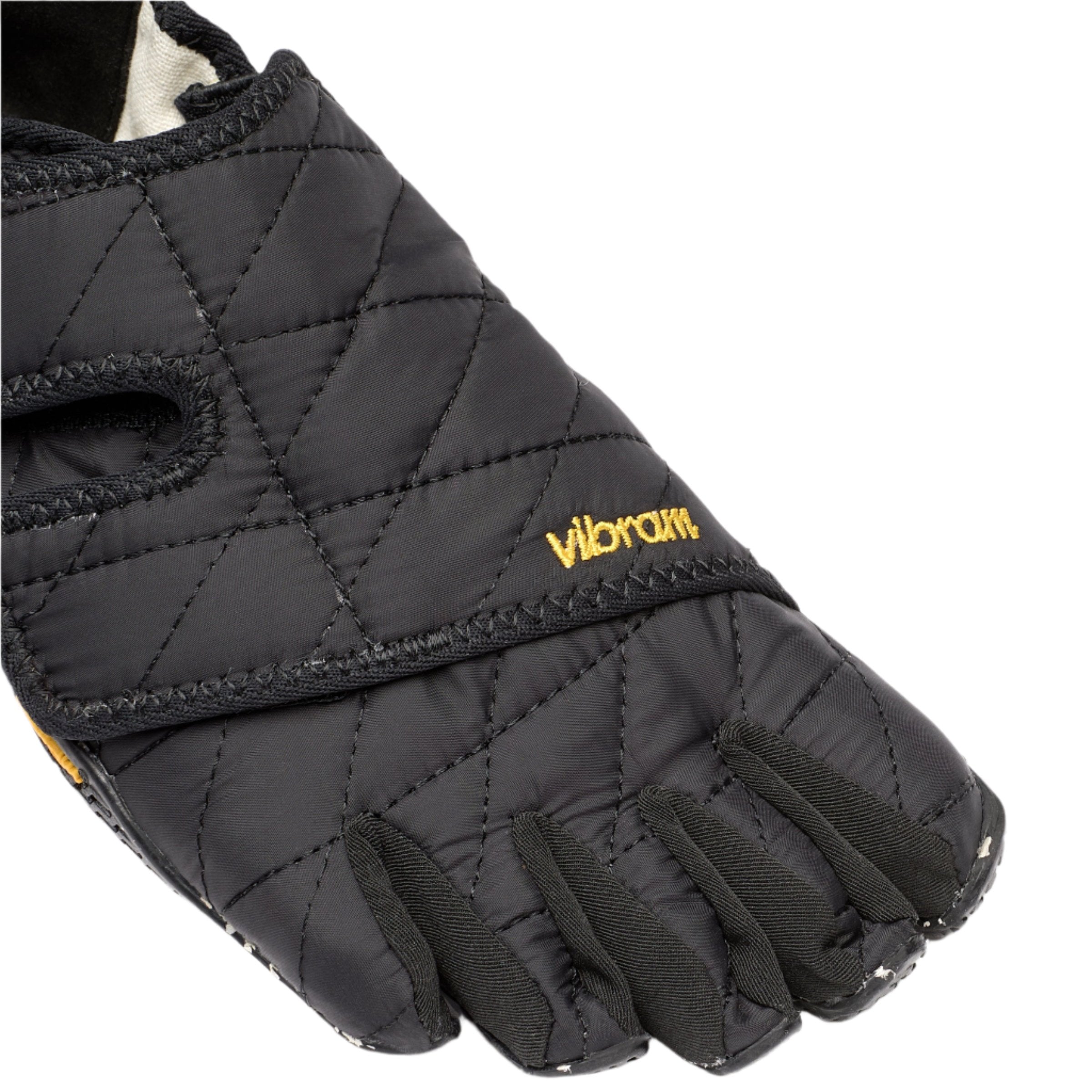 V-Kumo Womens Black
